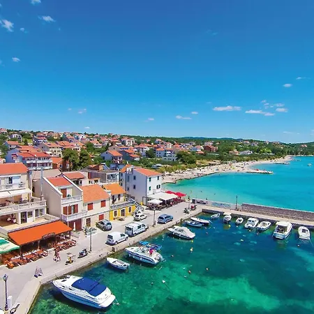 12 With Outdoor Swimmingpool Дом отдыха