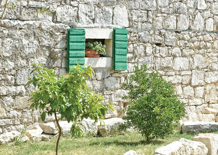 Сasa de vacaciones 12 With Outdoor Swimmingpool *